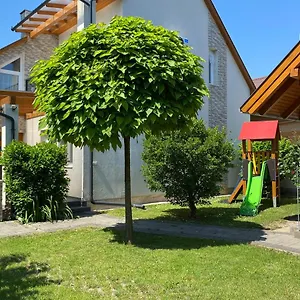 Magyar Apartman Iii. Węgry
