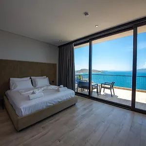 Hotell Lili2 ****