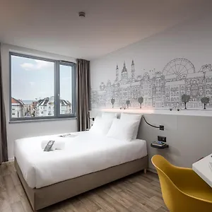 B&B Hotel Budapest City *** بودابست