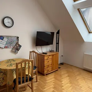  Apartamento Gozsdu Spacious